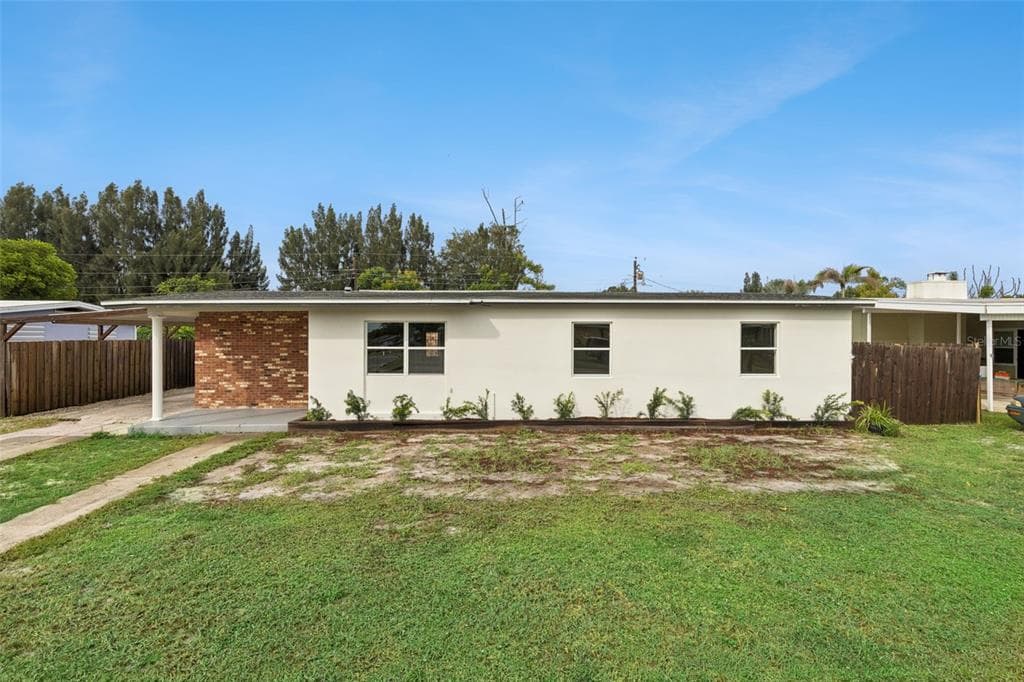 1061 BIANCA DRIVE NE, PALM BAY, FL 32905