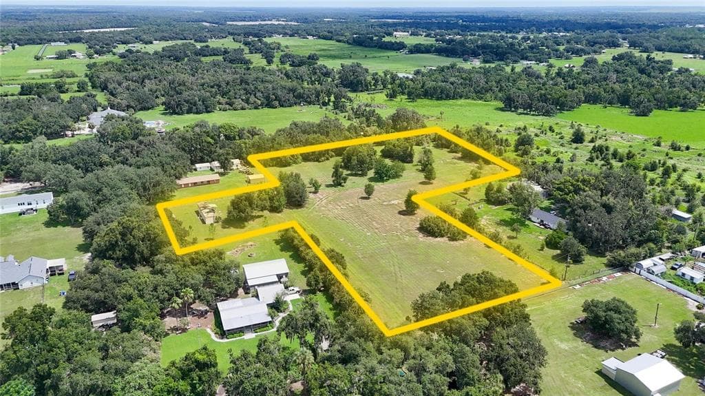 2452 WELCOME ROAD, LITHIA, FL 33547