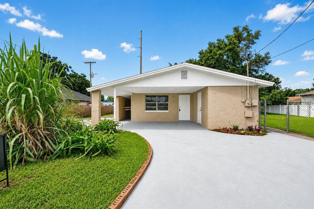 3311 E CHELSEA STREET, TAMPA, FL 33610
