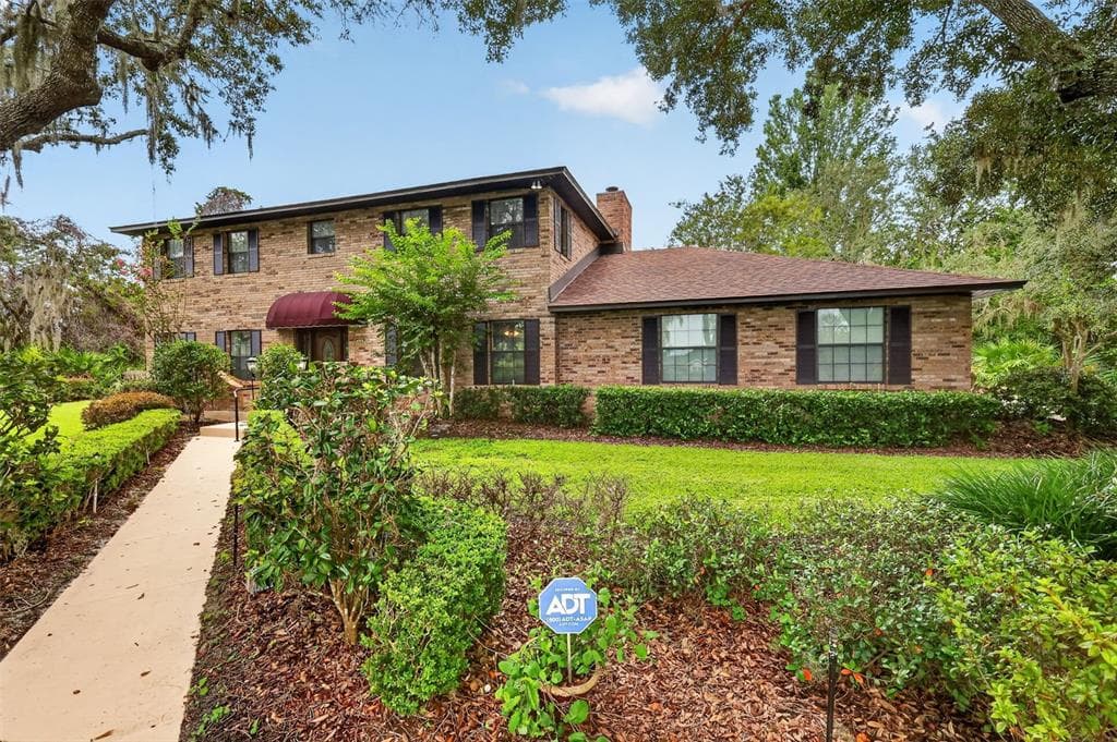 15240 SHADY LANE, TAVARES, FL 32778