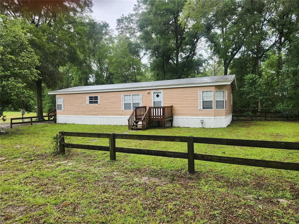 1182 NW 27TH TERRACE, BELL, FL 32619