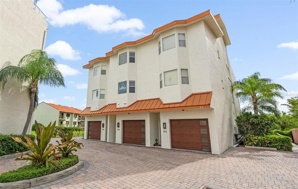 1593 PINELLAS BAYWAY S, TIERRA VERDE, FL 33715