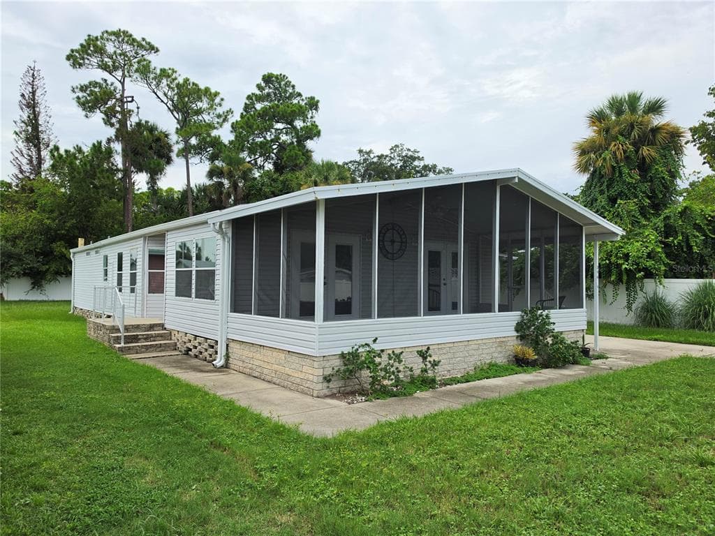 1000 WALKER STREET # 396, HOLLY HILL, FL 32117