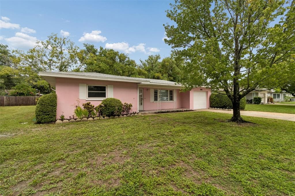 808 WOODLEY ROAD, CLEARWATER, FL 33764