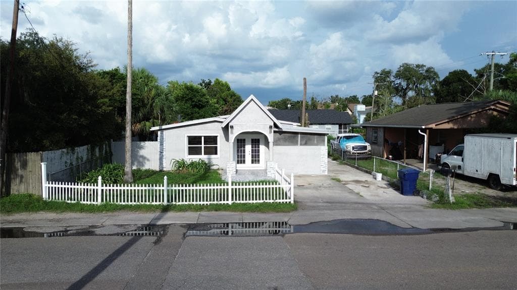 5103 N 30TH STREET, TAMPA, FL 33610