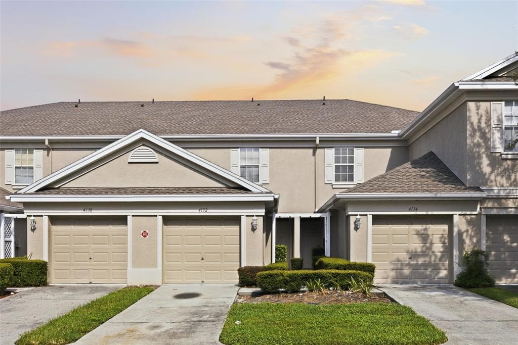 4132 BISMARCK PALM DRIVE, TAMPA, FL 33610