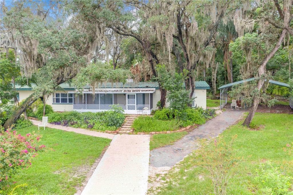 490 TWIN LAKES BOULEVARD, LAKE ALFRED, FL 33850