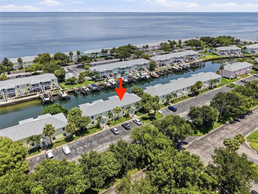5092 BEACH DRIVE SE # A, ST PETERSBURG, FL 33705