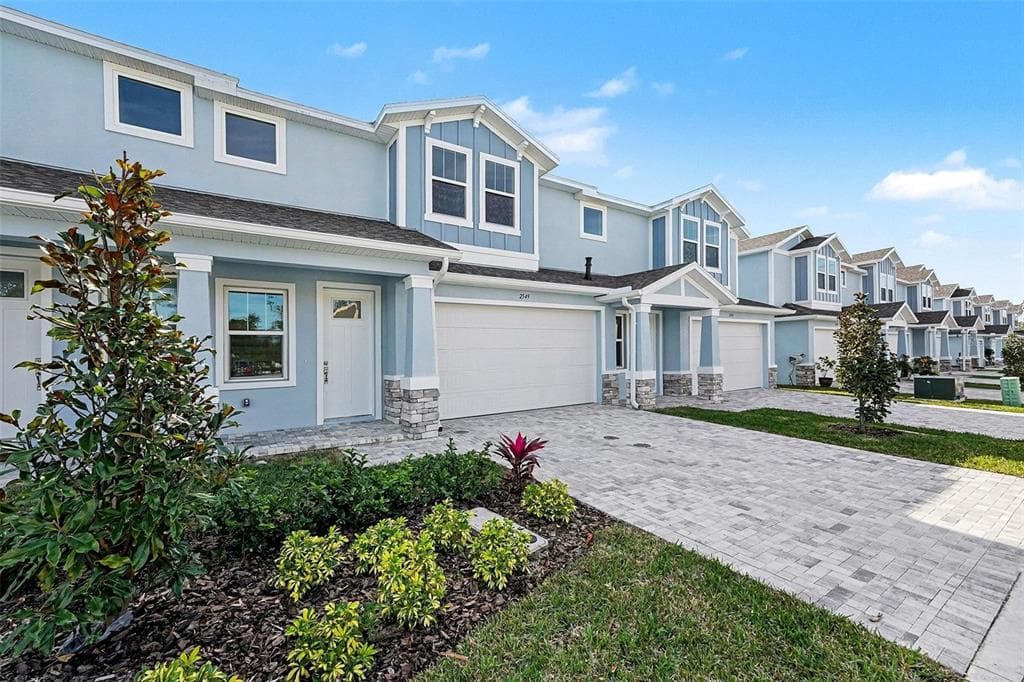 2549 MARIO WAY, CLEARWATER, FL 33761