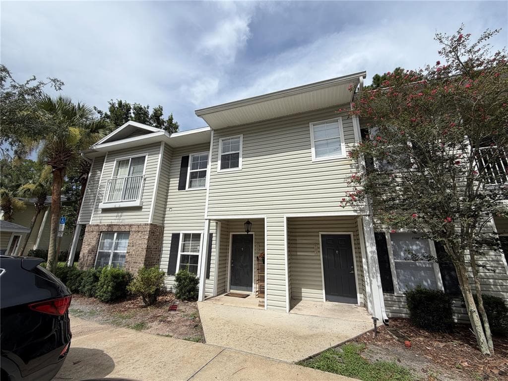 4445 NW 49TH STREET # 102, GAINESVILLE, FL 32606