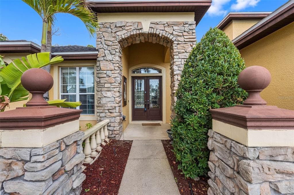 16750 IVY LAKE DRIVE, ODESSA, FL 33556
