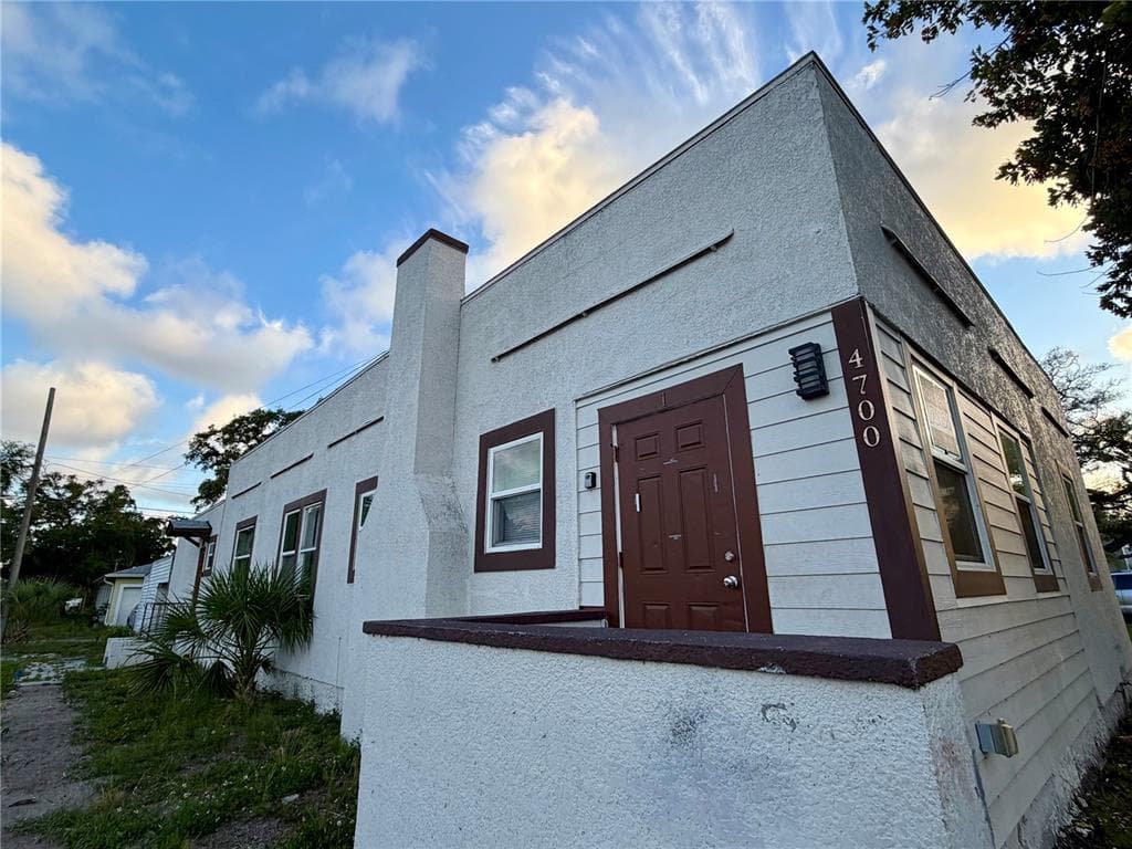 4700 10TH AVENUE S, ST PETERSBURG, FL 33711