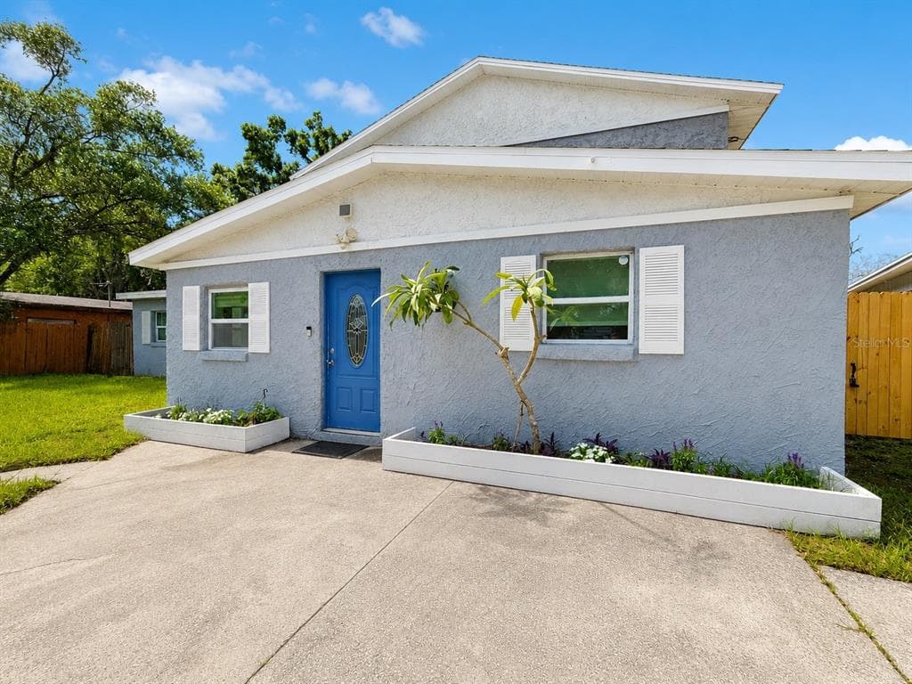 3415 GROVE STREET CIRCLE, TAMPA, FL 33610