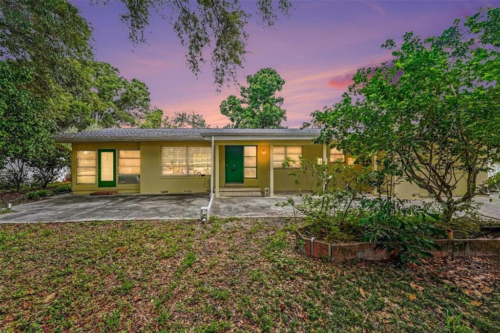 6415 2ND AVENUE N, ST PETERSBURG, FL 33710