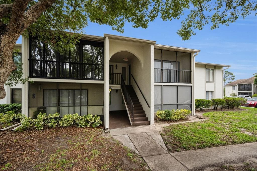 2687 PINE RIDGE WAY S # B2, PALM HARBOR, FL 34684