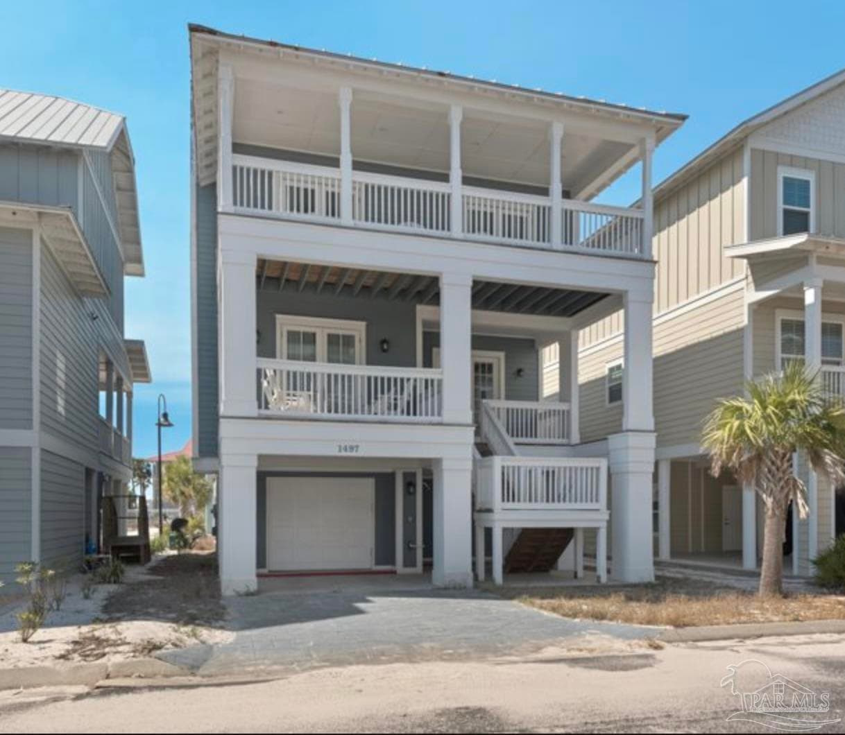 1497 Seaside Cir, Navarre Beach, FL 32566
