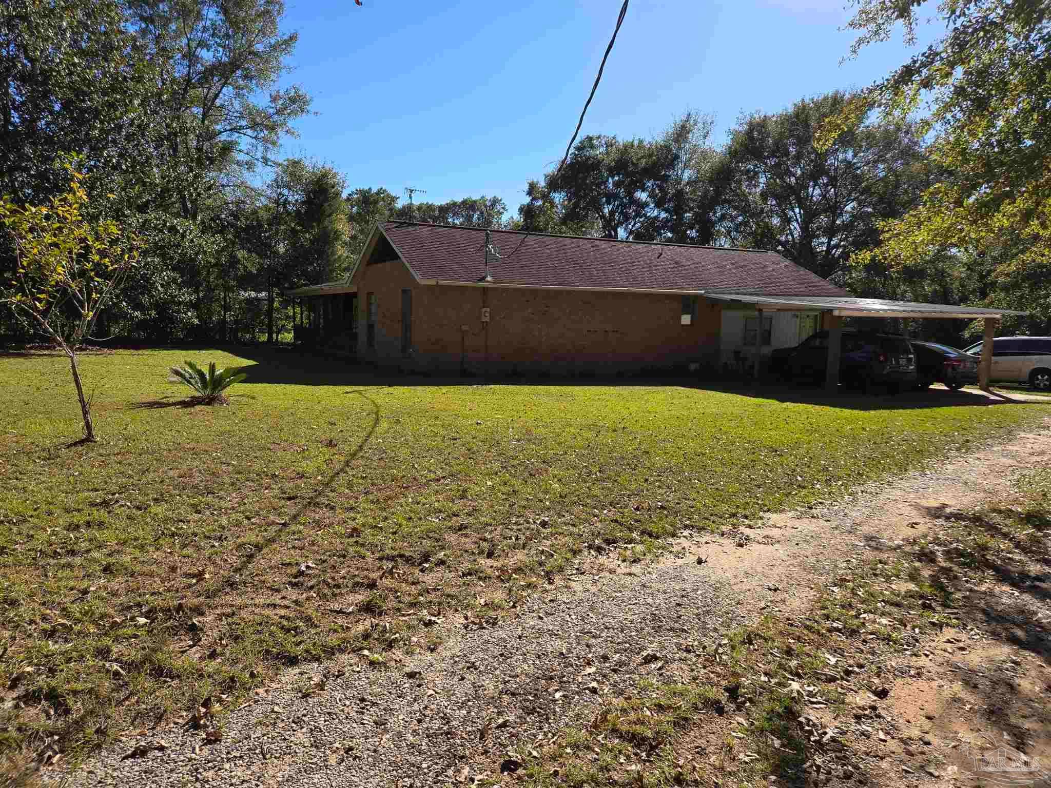 9999 Pilgrims Trl, Molino, FL 32577