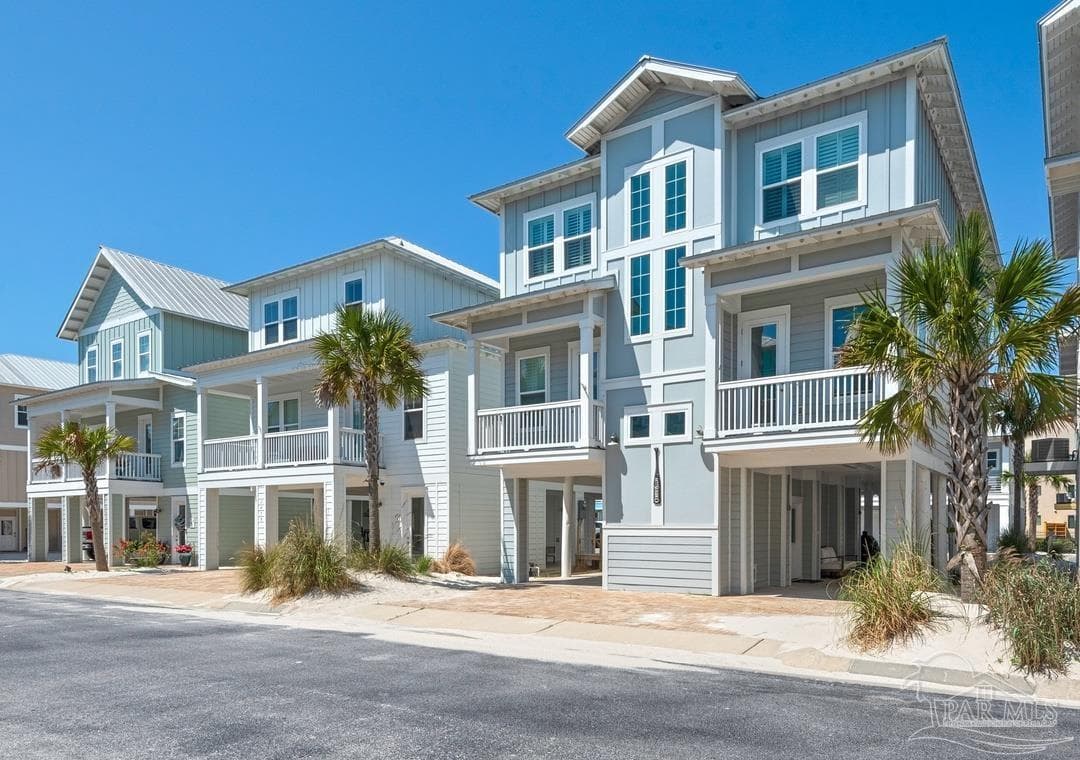 1477 Seaside Cir, Navarre Beach, FL 32566