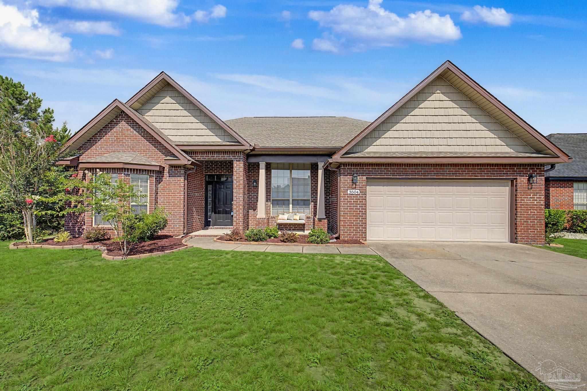 3504 Topaz Cir, Navarre, FL 32566