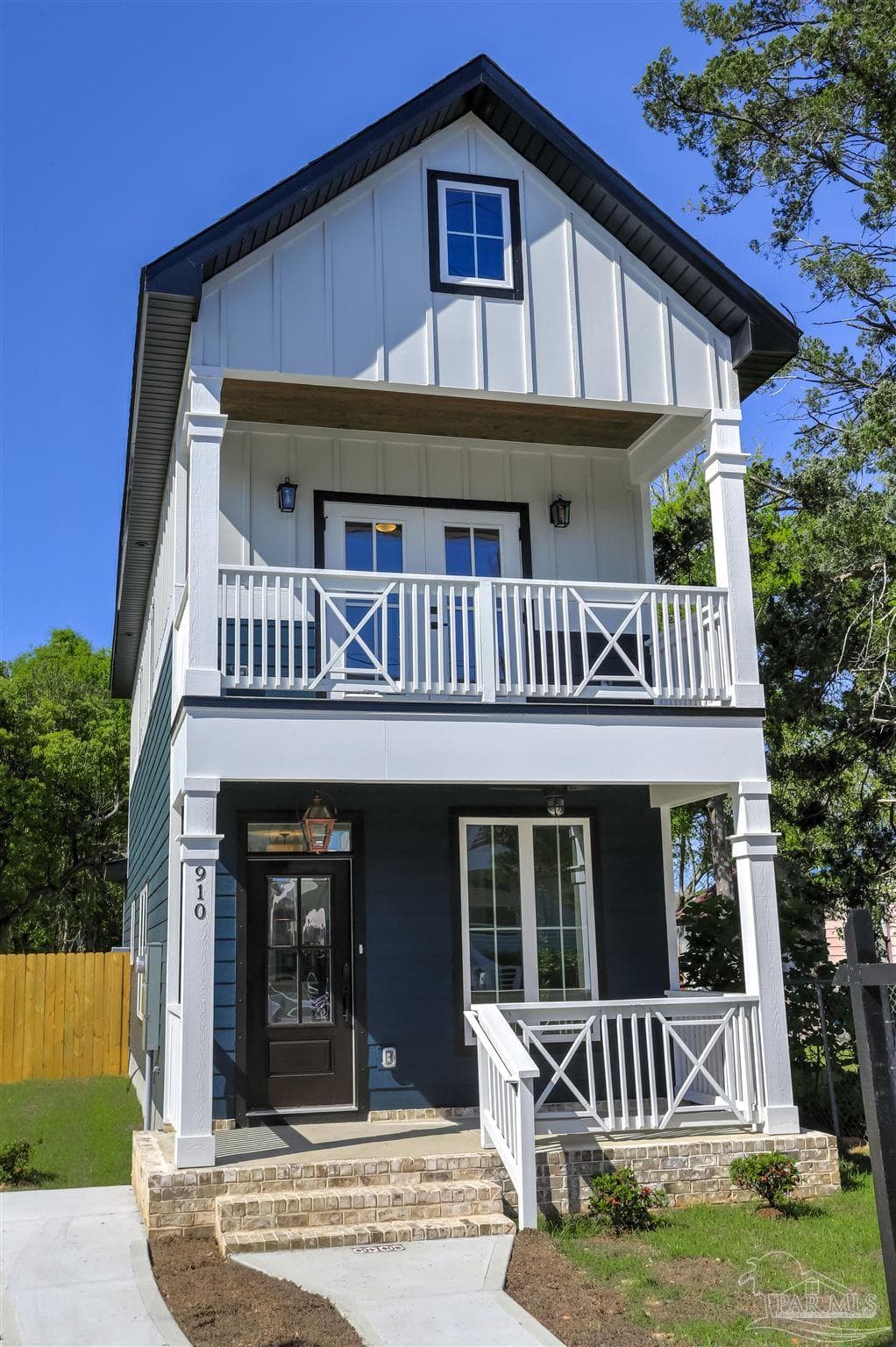 910 W Jackson St, Pensacola, FL 32501