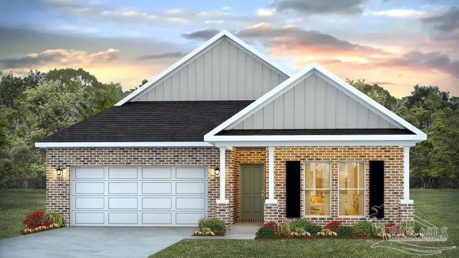 8082 Fox Hunt Dr, Milton, FL 32583