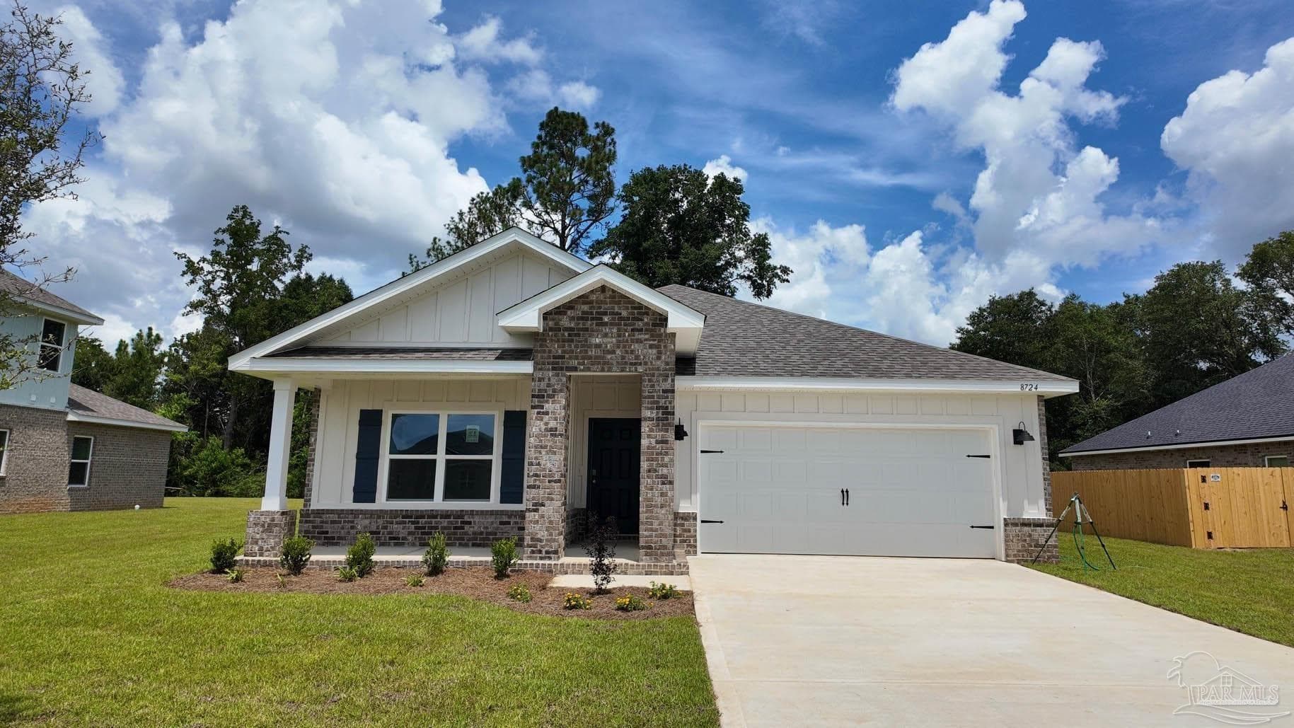 8724 Bluebell St, Milton, FL 32583
