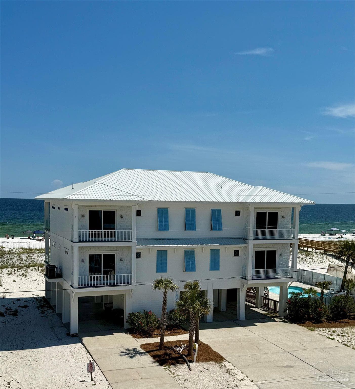 1008 Ariola Dr, Pensacola Beach, FL 32561