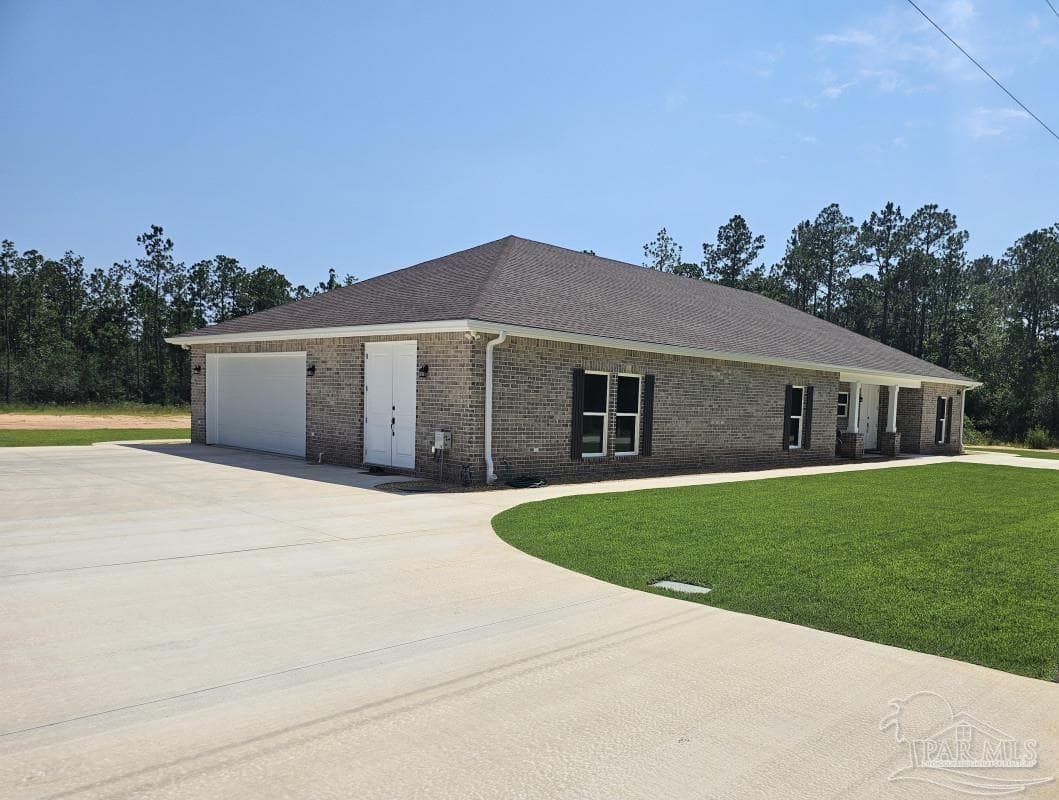5801 San Blas St, Milton, FL 32583