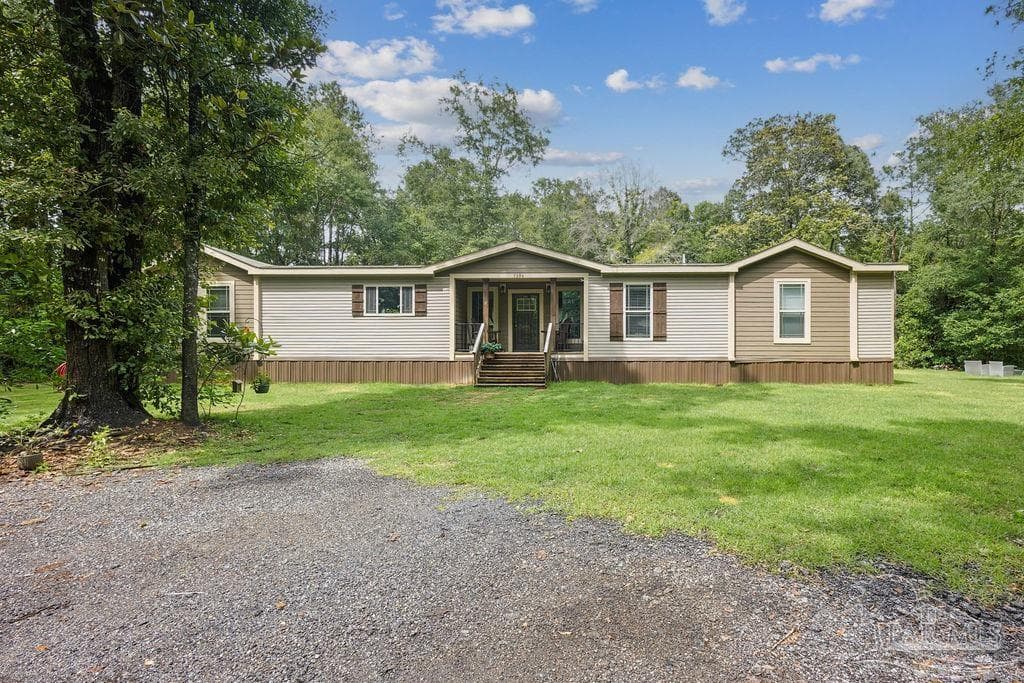 7394 Hwy 95a, Molino, FL 32577