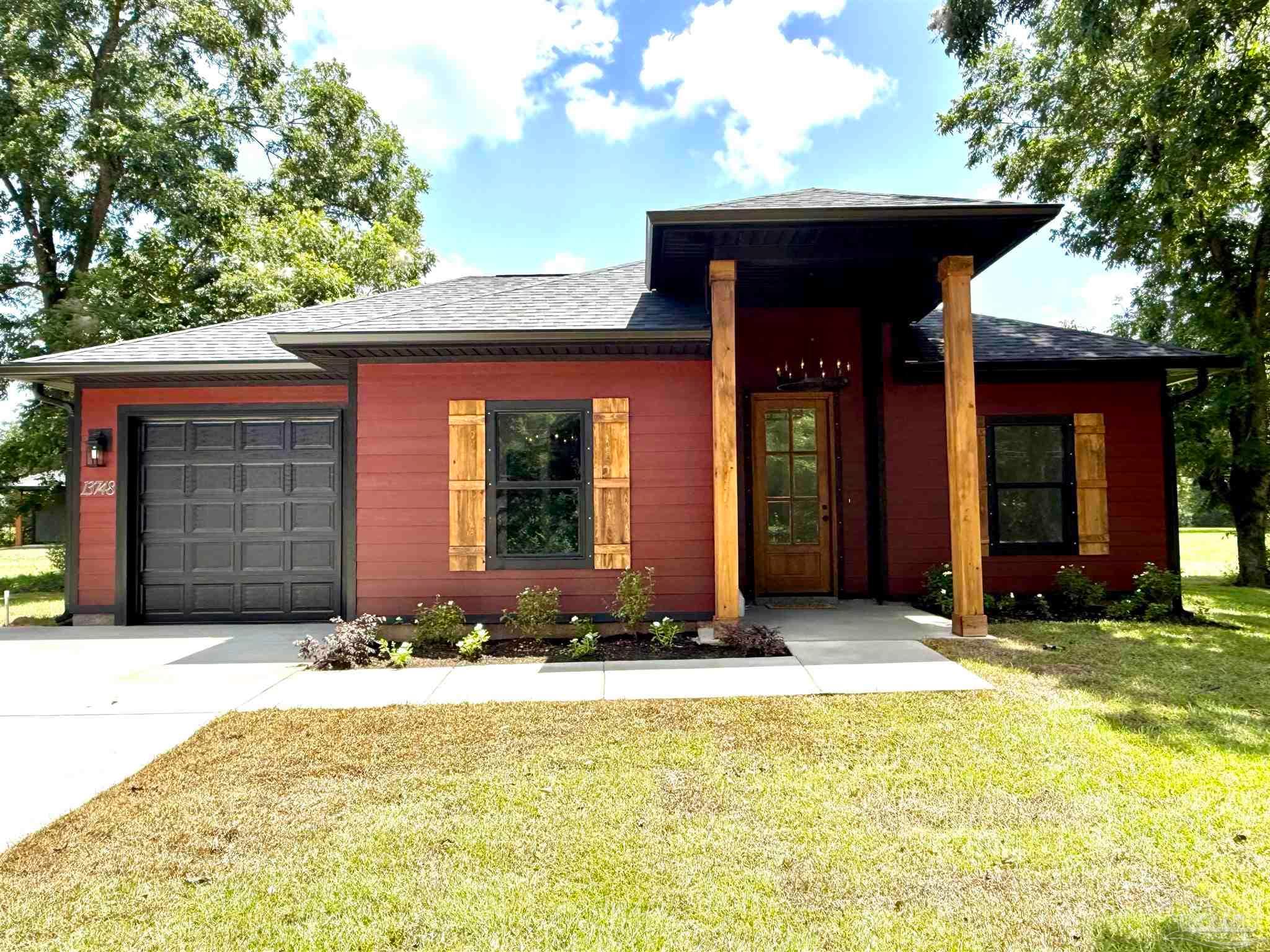 13748 N Hwy 87, Jay, FL 32565