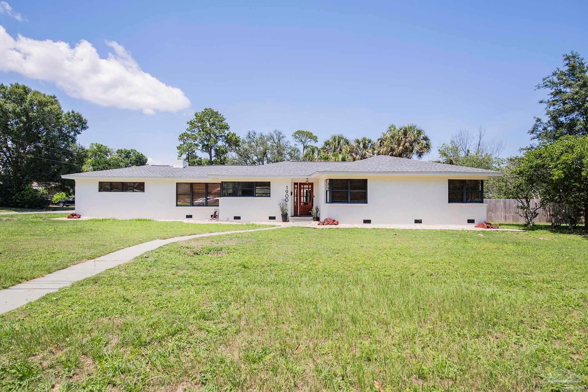 1900 Morningside Dr, Pensacola, FL 32503