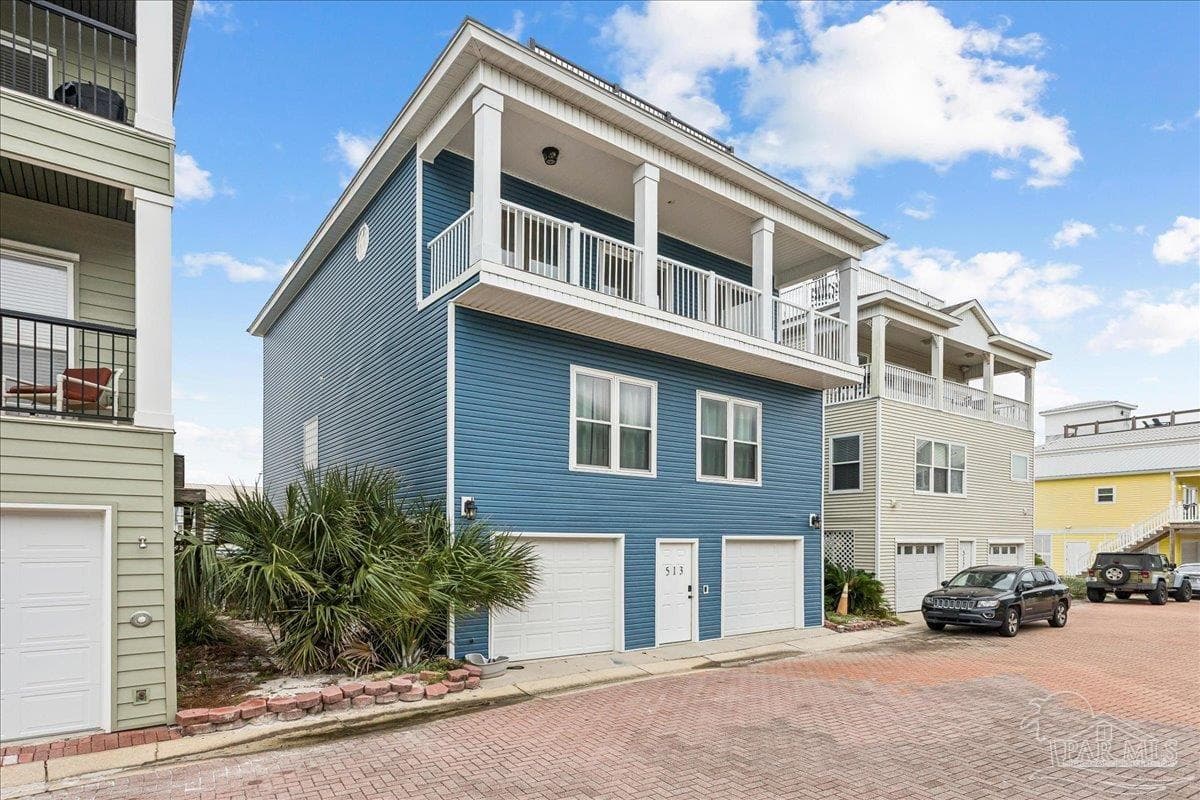 513 Ft Pickens Rd, Pensacola Beach, FL 32561