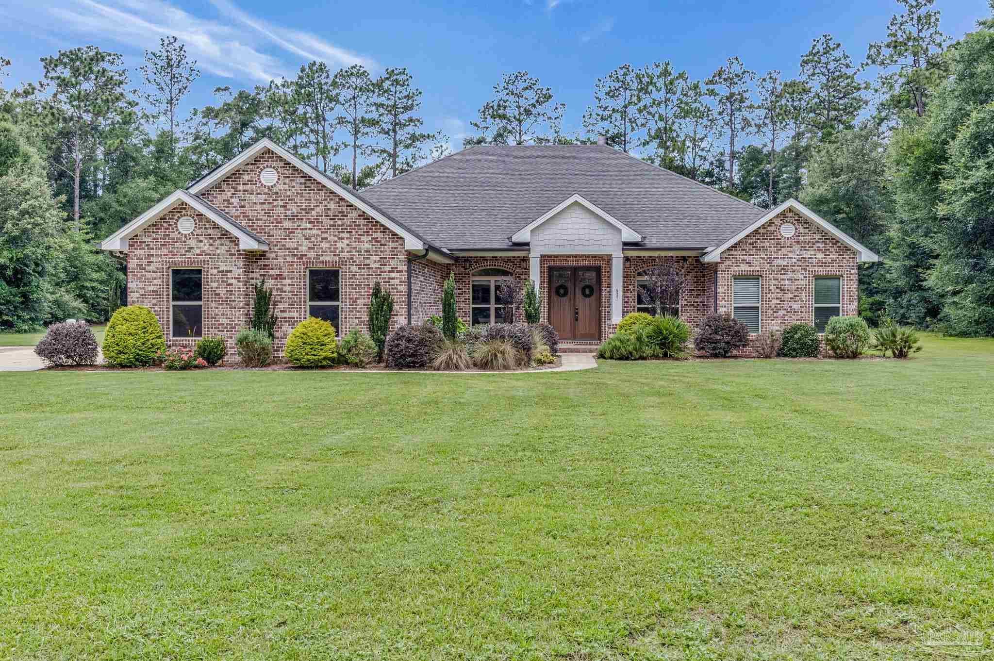 6681 Briarwood Ave, Milton, FL 32570