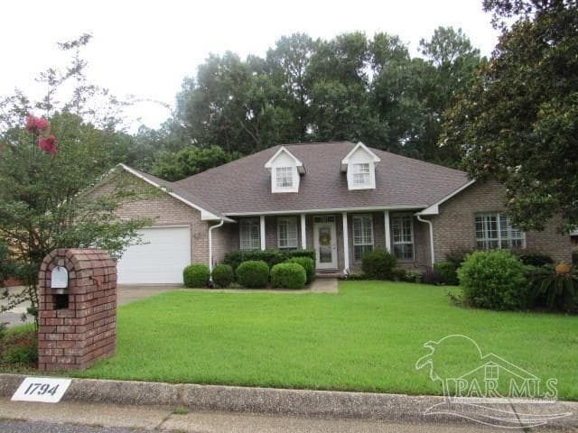 1794 Condor Dr, Cantonment, FL 32533