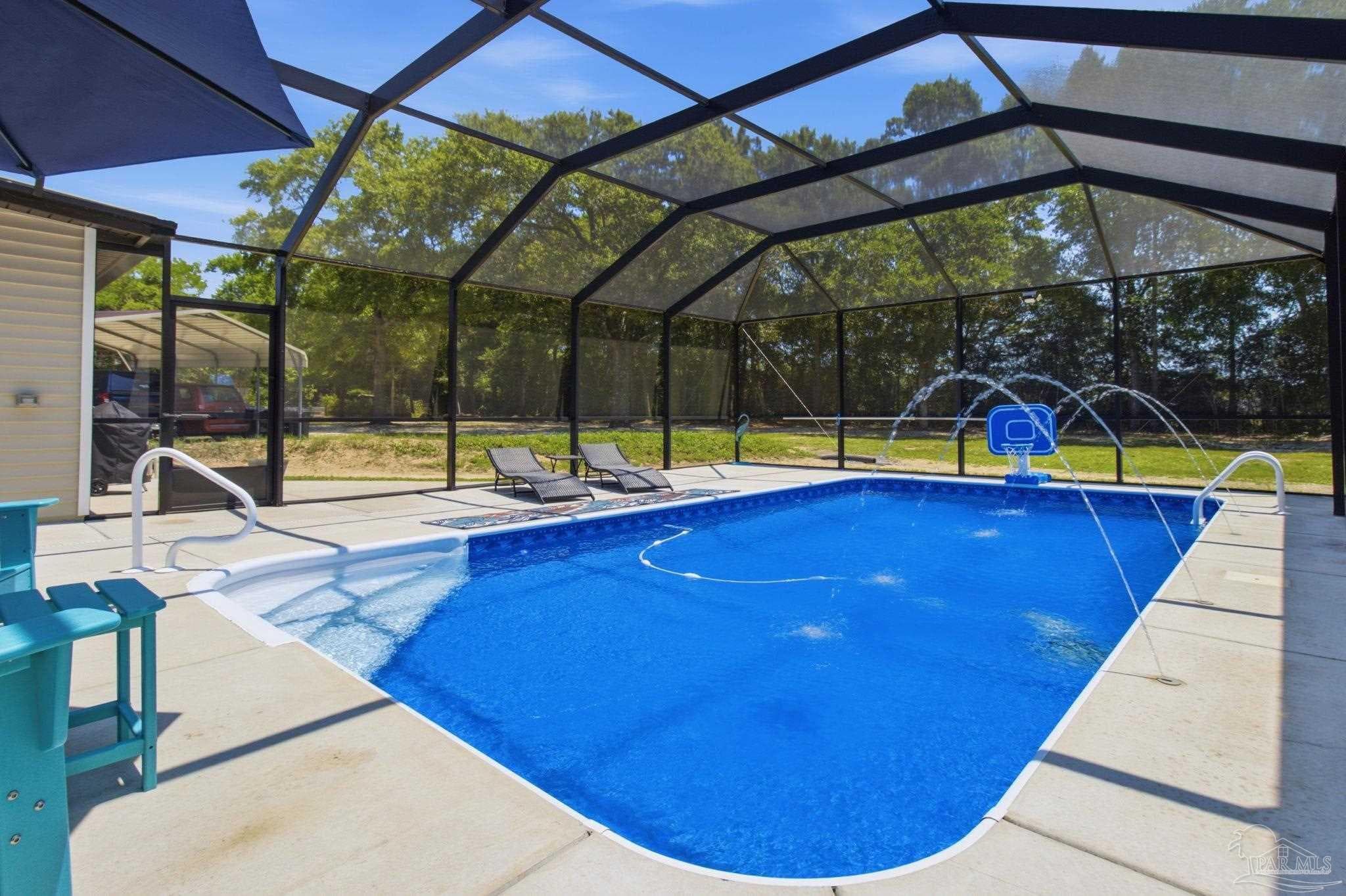 5655 J V Woolley Rd, Crestview, FL 32539