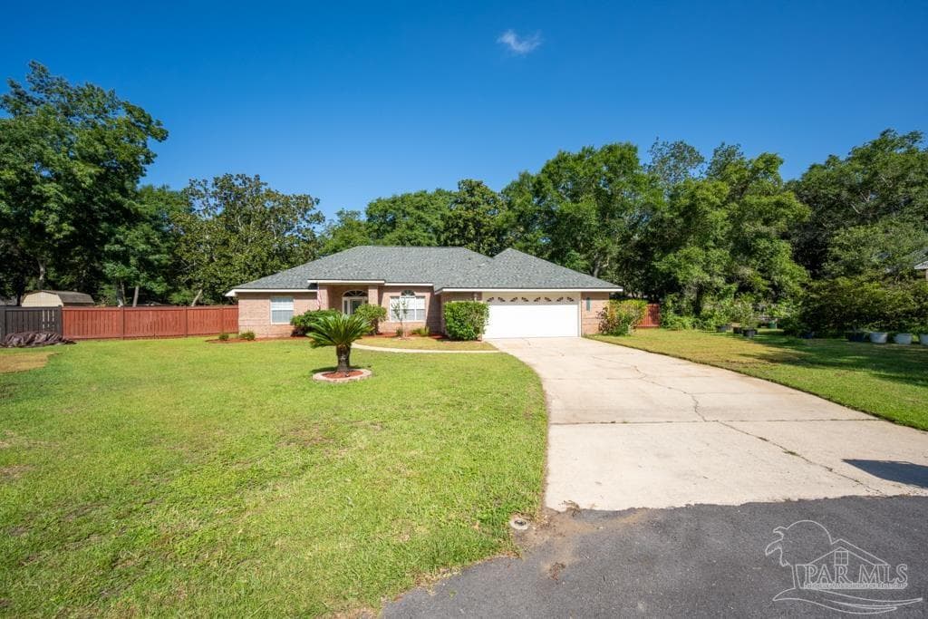 6900 Calle De Caballero, Navarre, FL 32566