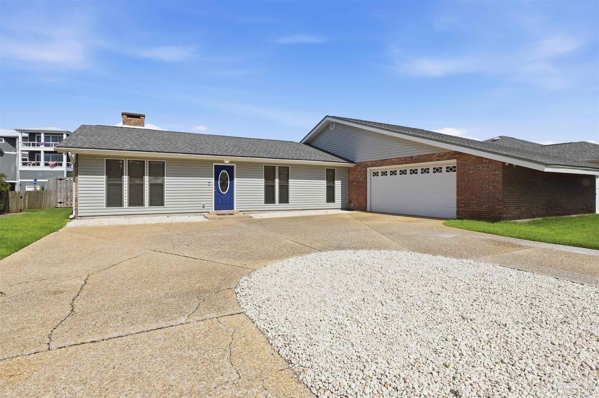 1119 Seabreeze Ln, Gulf Breeze, FL 32563