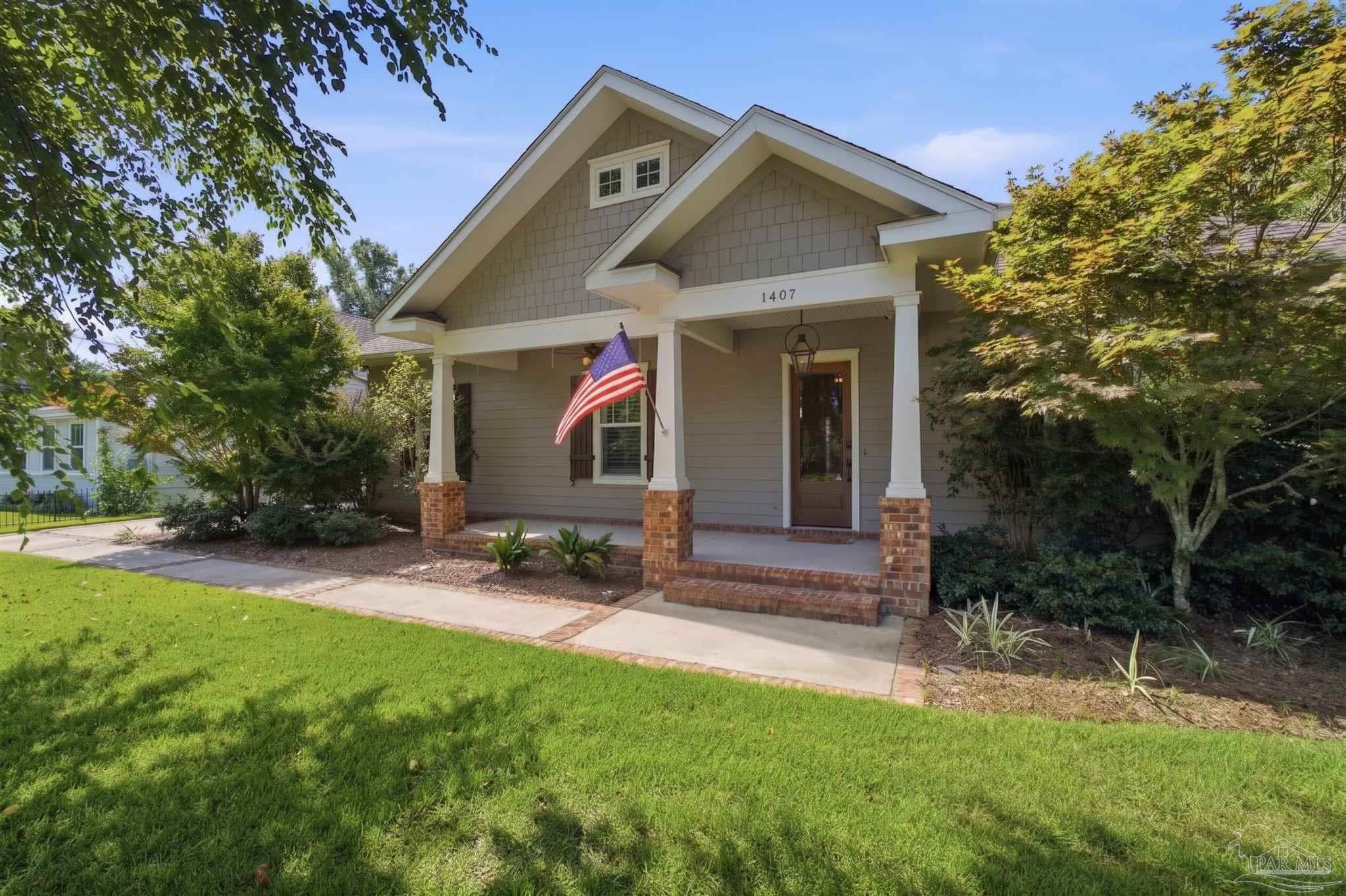 1407 E Hernandez St, Pensacola, FL 32503