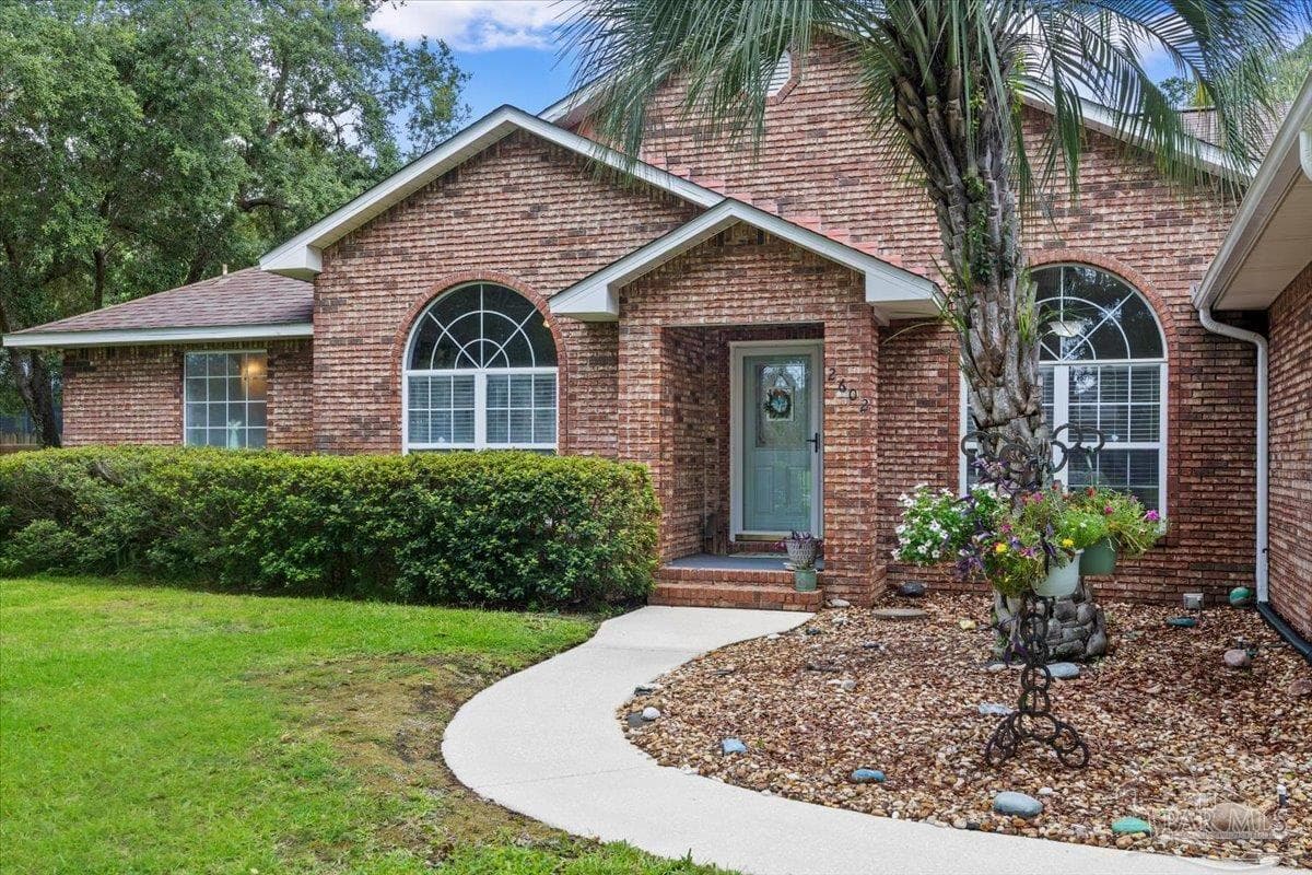 2602 Hidden Creek Dr, Navarre, FL 32566