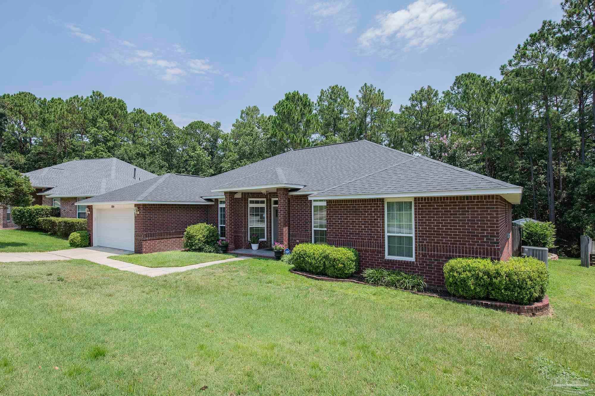 1804 Condor Dr, Cantonment, FL 32533