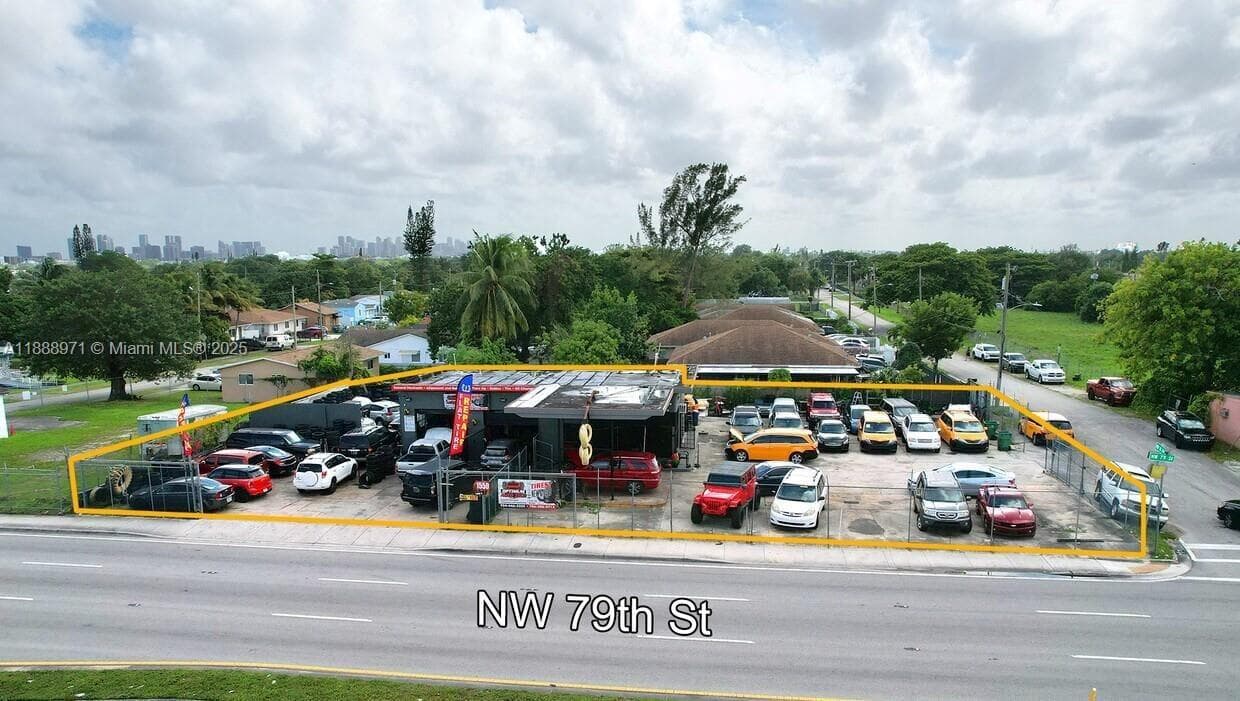 1550 NW 79th St, Miami, FL 33147