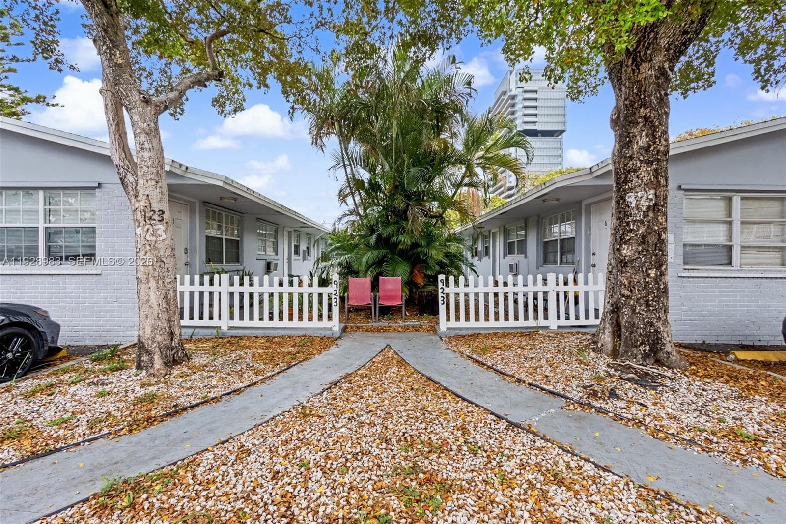 923 SE 2nd Ave # 1-6, Hallandale Beach, FL 33009