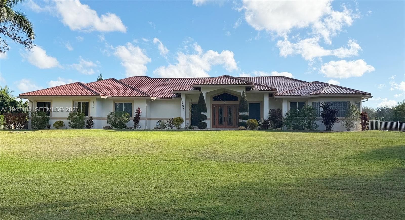 6550 SW 183rd Way, Southwest Ranches, FL 33331