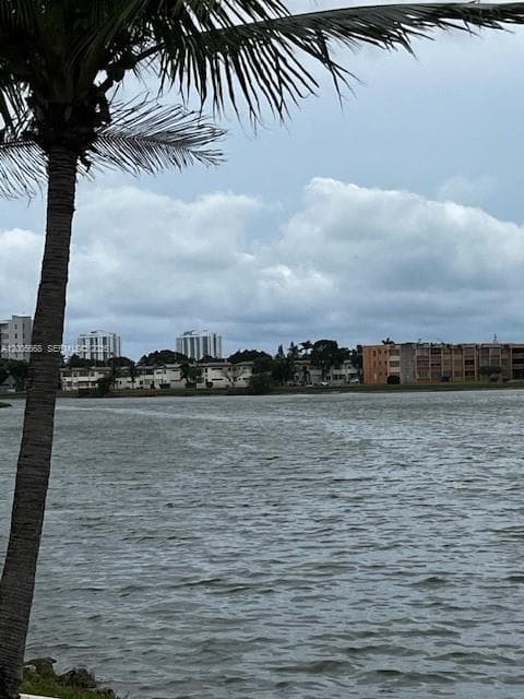 18901 NE 14th Ave # 101, Miami, FL 33179