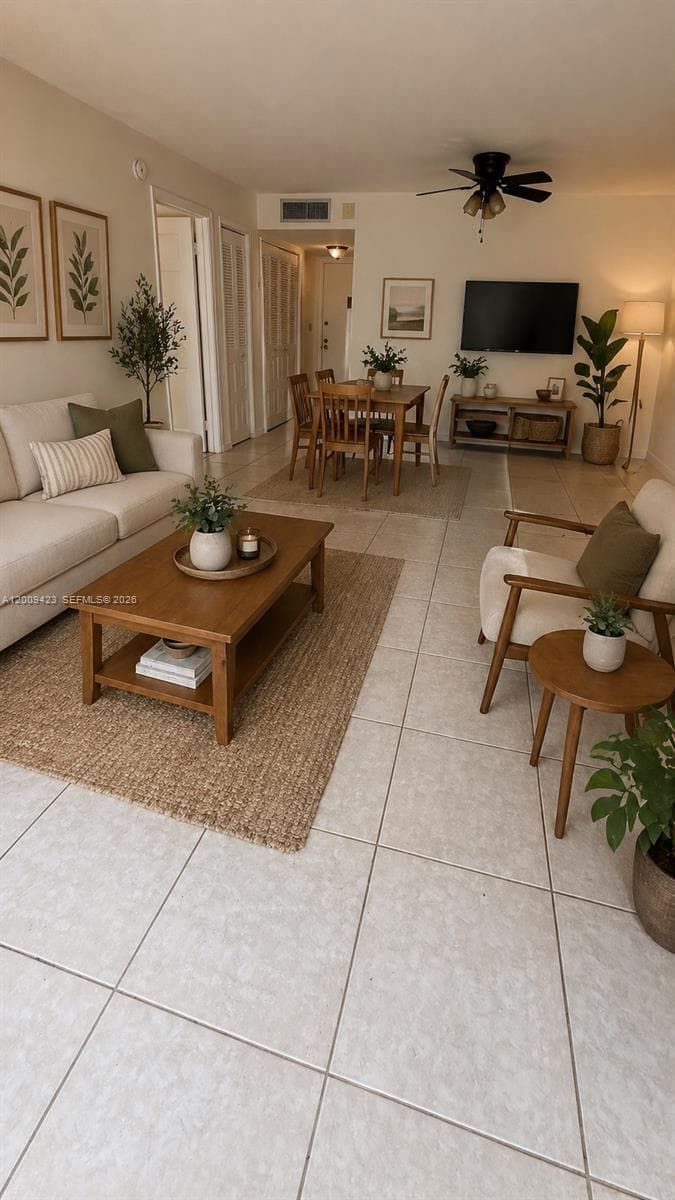 3774 Inverrary Blvd # 105P, Lauderhill, FL 33319