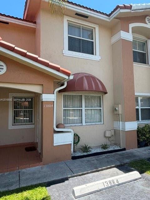13884 SW 64th St, Miami, FL 33183