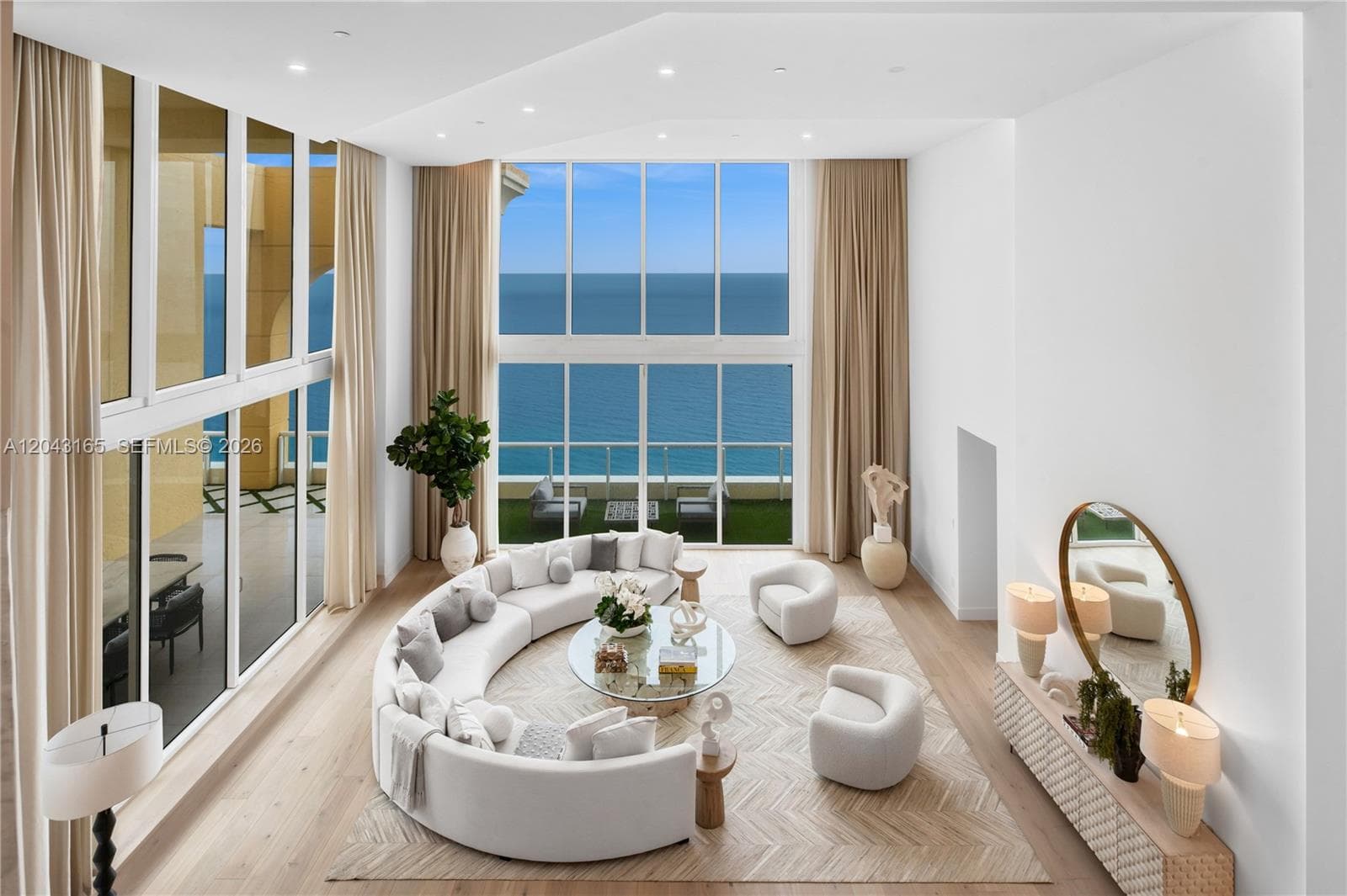 17875 Collins Ave # PH5002, Sunny Isles Beach, FL 33160