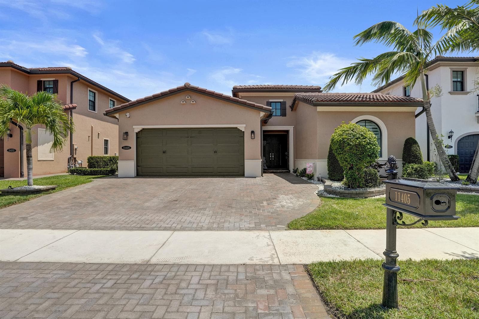 11405 Solstice Circle, Parkland, FL 33076