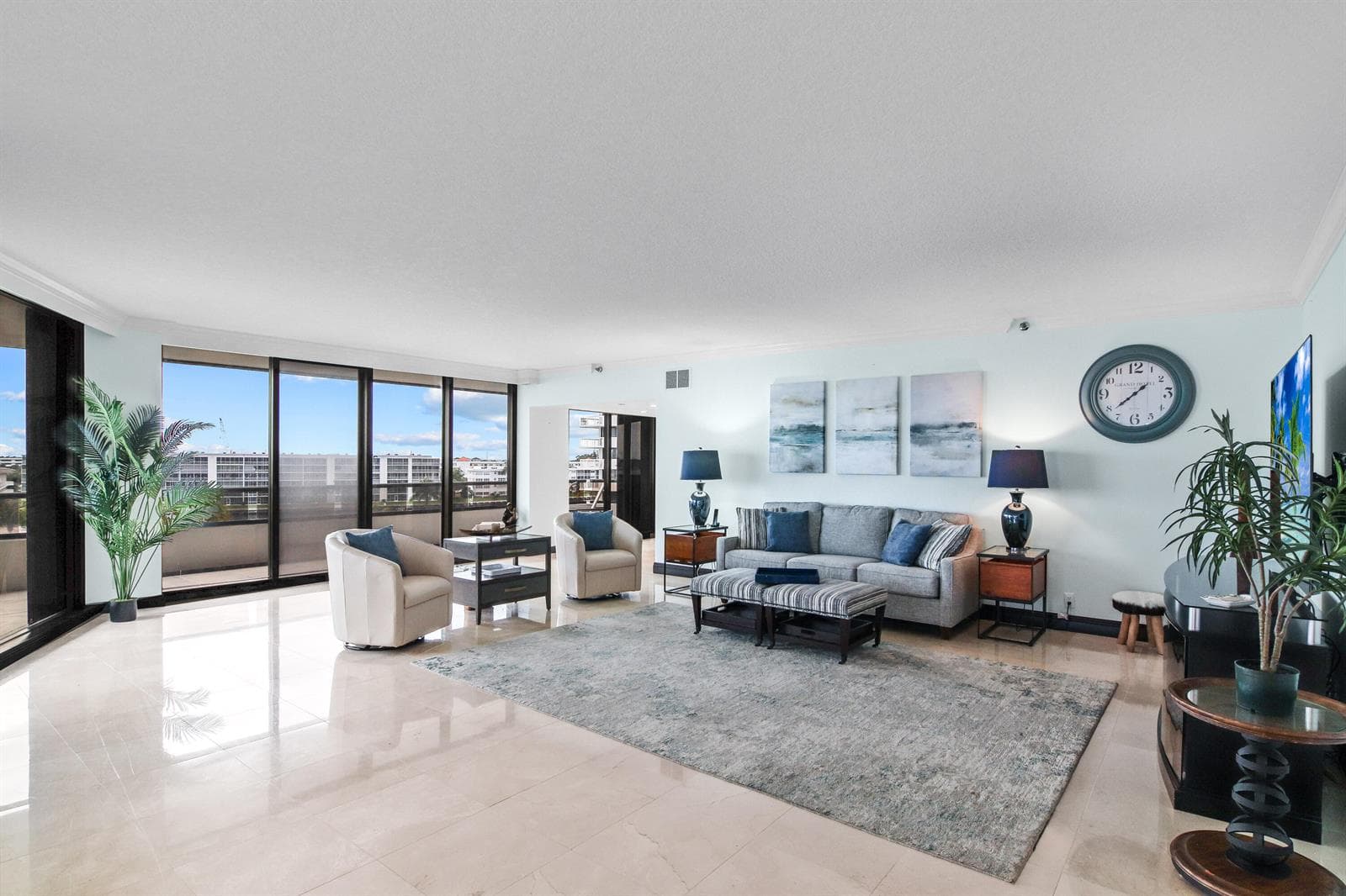 100 Lakeshore Drive # 458, North Palm Beach, FL 33408