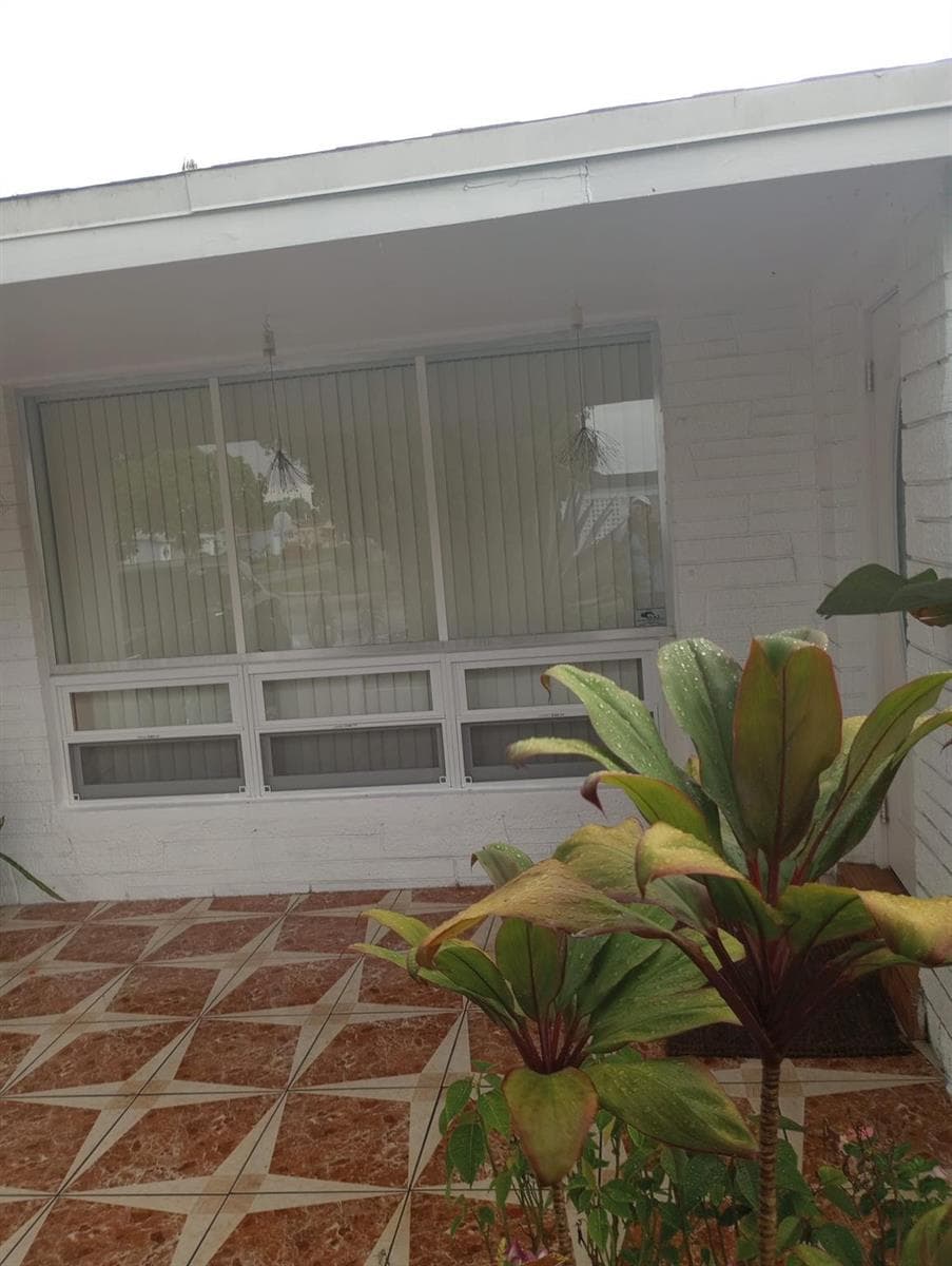 3413 NASSAU Drive, Miramar, FL 33023